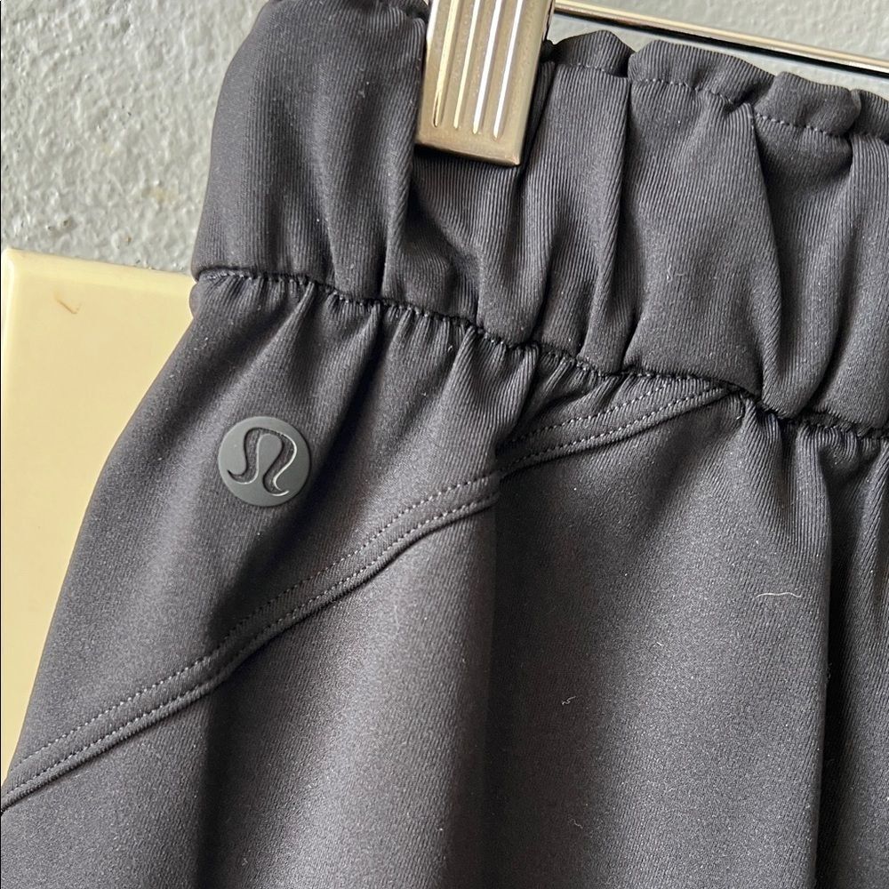 Lululemon Stretch High-Rise Jogger - Picture 9 of 10